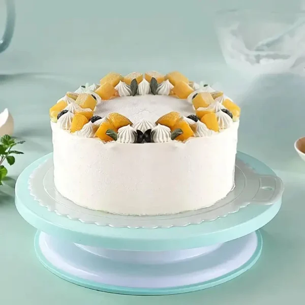 6 Piece Cake Decorating Set   Turntable  Scrapers  Spatulas